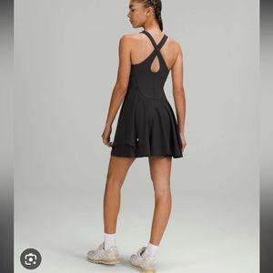 Lululemon Court Crush Dress black NWT 6
